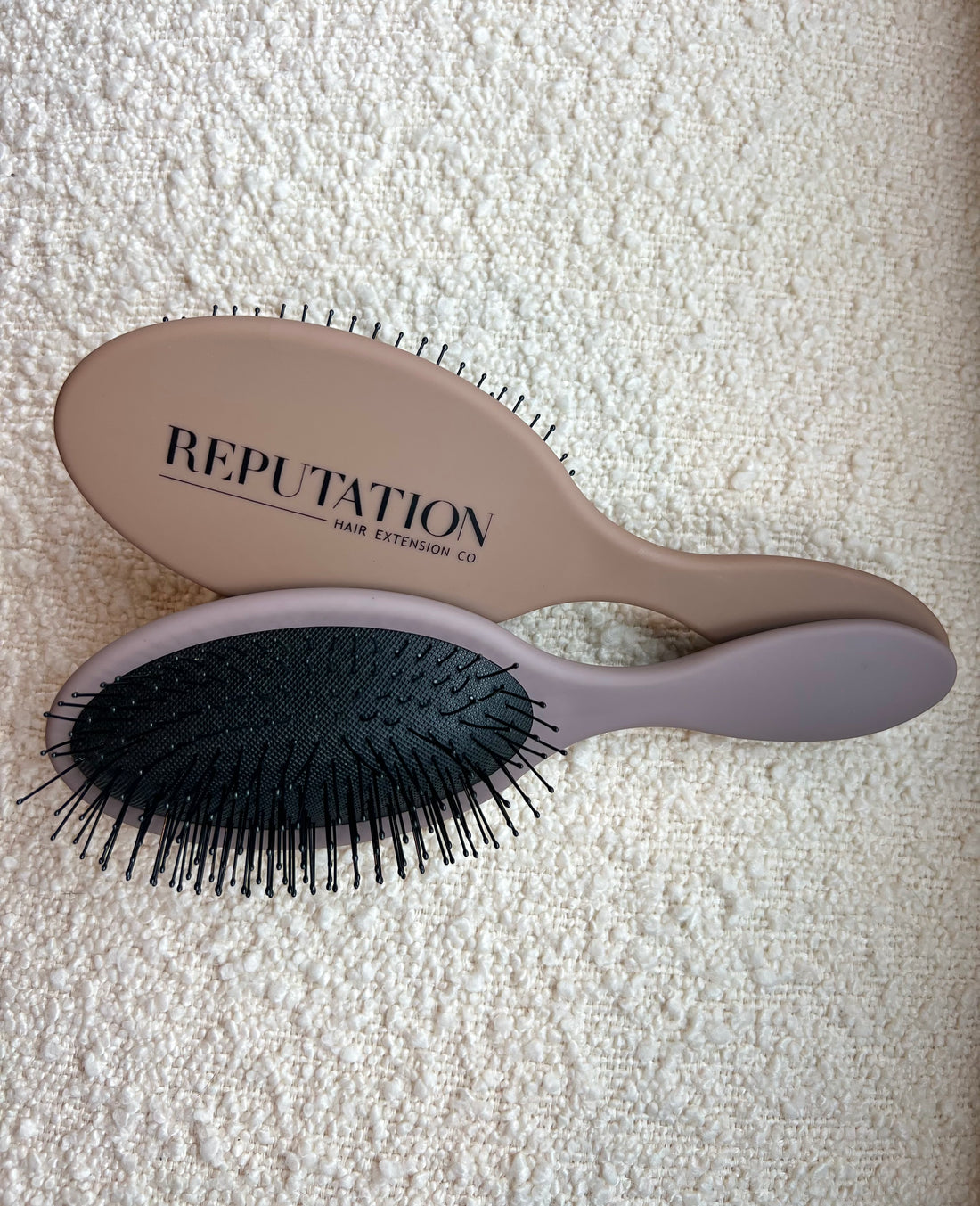 Reputation Detangling Hairbrush