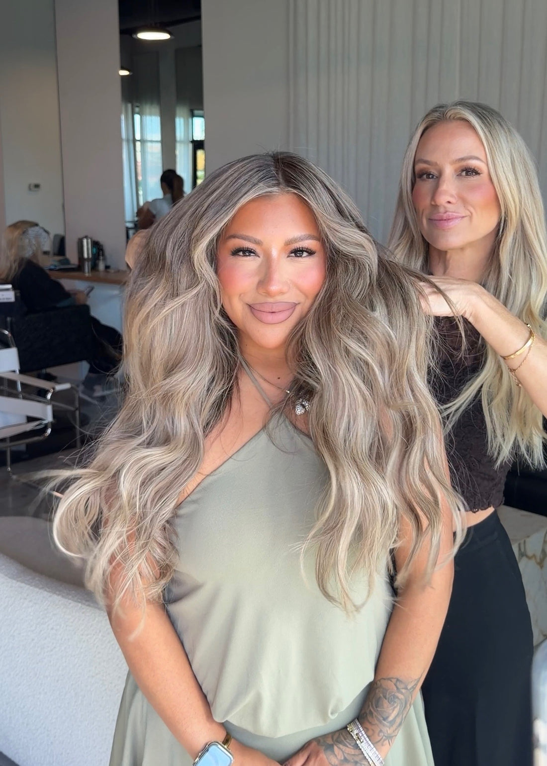 Showgirl Deluxe Density Hybrid Weft Extensions