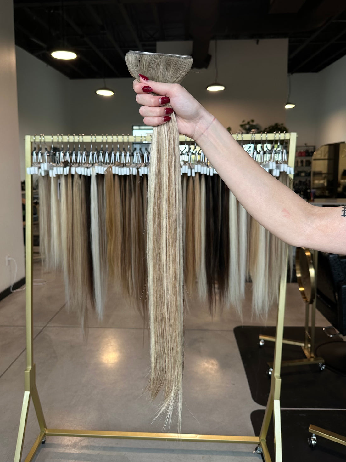 Trophy Wife Tape In Weft