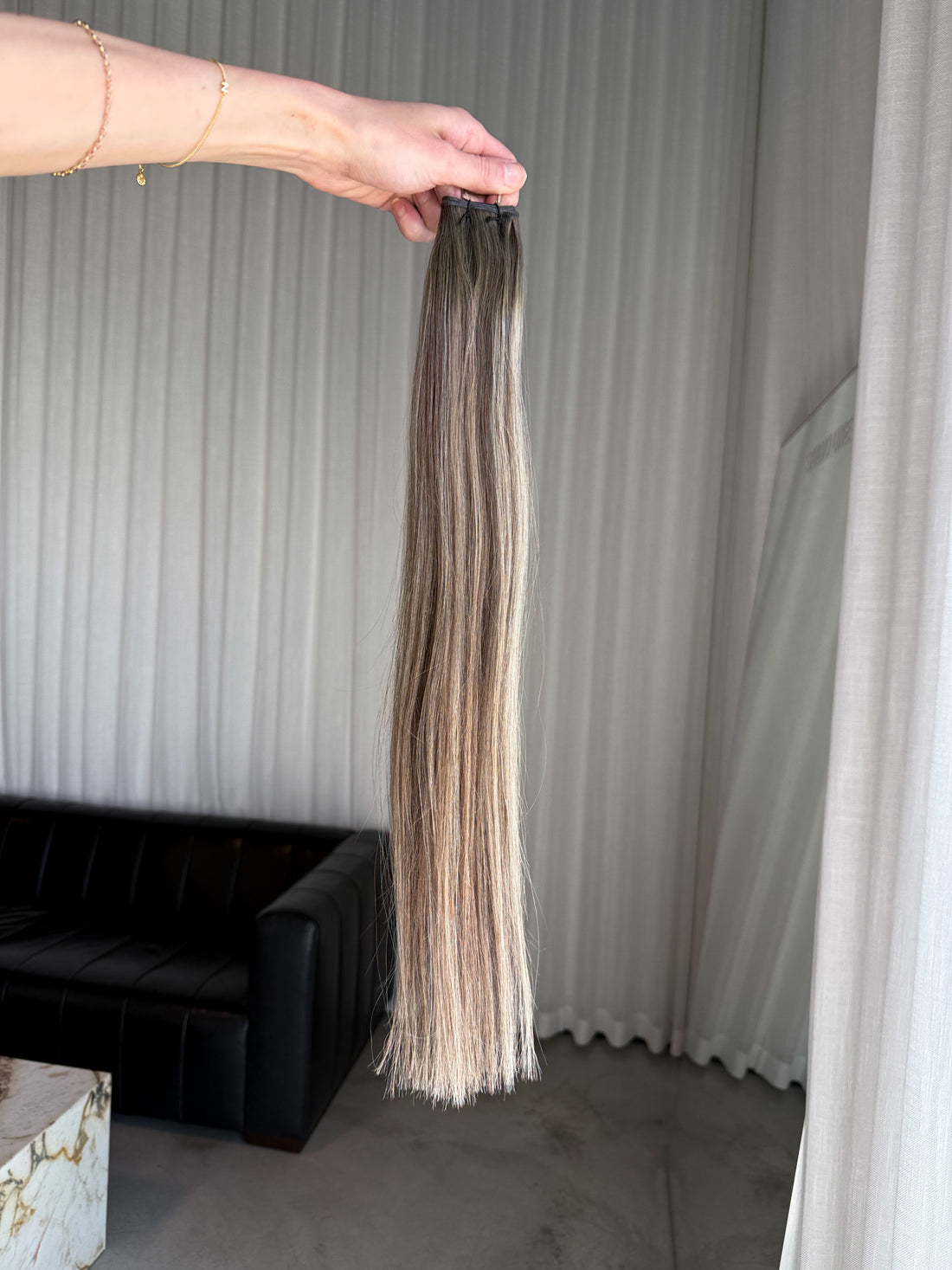 Bronde Baddie Deluxe Density Hybrid Weft Extensions