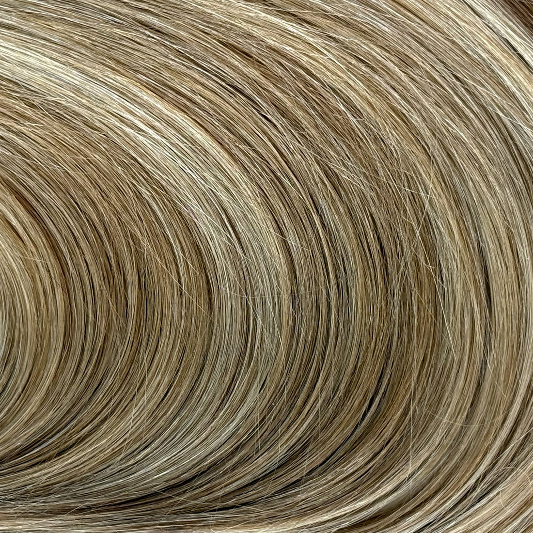 Rooted Warm Beige 20" Laced Clip In Extensions