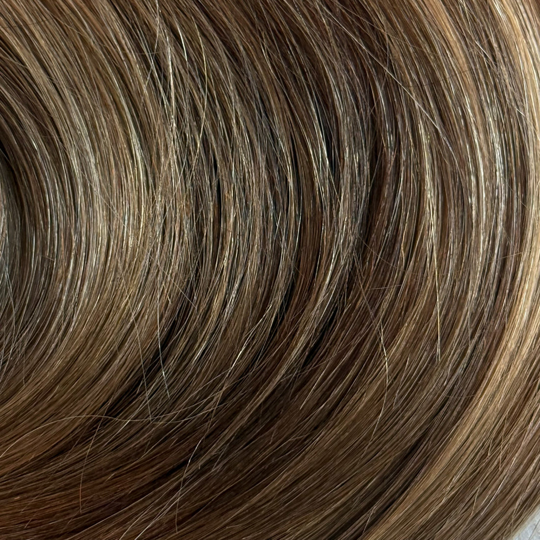 Dimensional Bronde 20" Laced Clip In Extensions