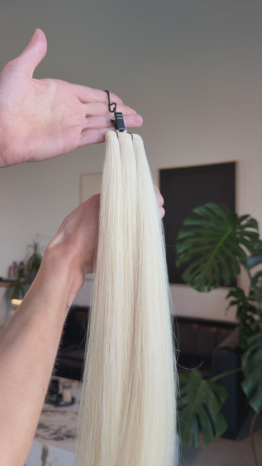 Bossy Blonde Deluxe Density Hybrid Weft Extensions